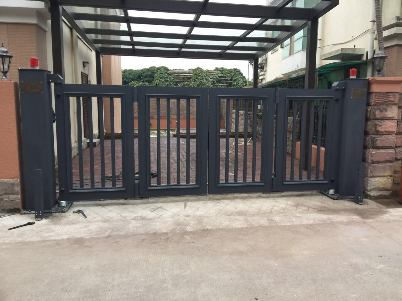大连沙河口区大连沙河口区德阳市悬浮折叠门
